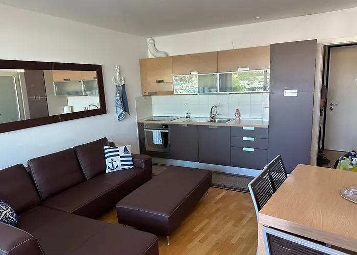 Marina View アパート